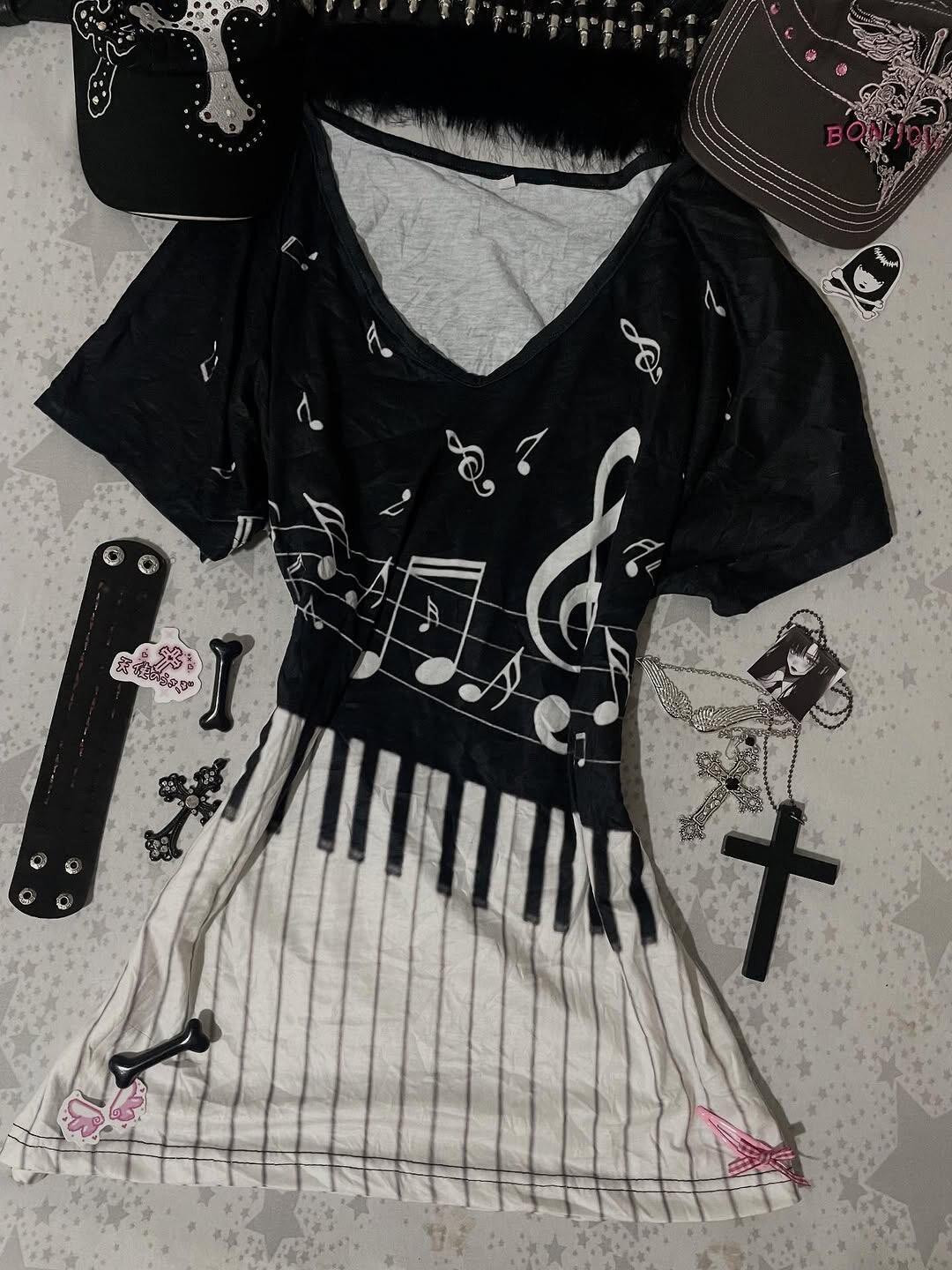 T-shirt gothique Y2K pour femm - Audio Music Notes avis et prix